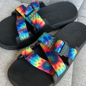 Tie Dye Chaco Chillos Slide
